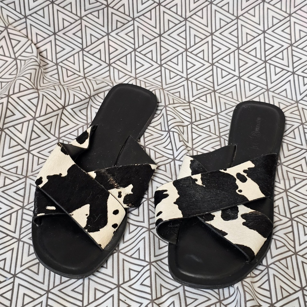 Gianni Bini Best Friend Cow Print Real Hide Hair Slide Sandals Black White 8.5M